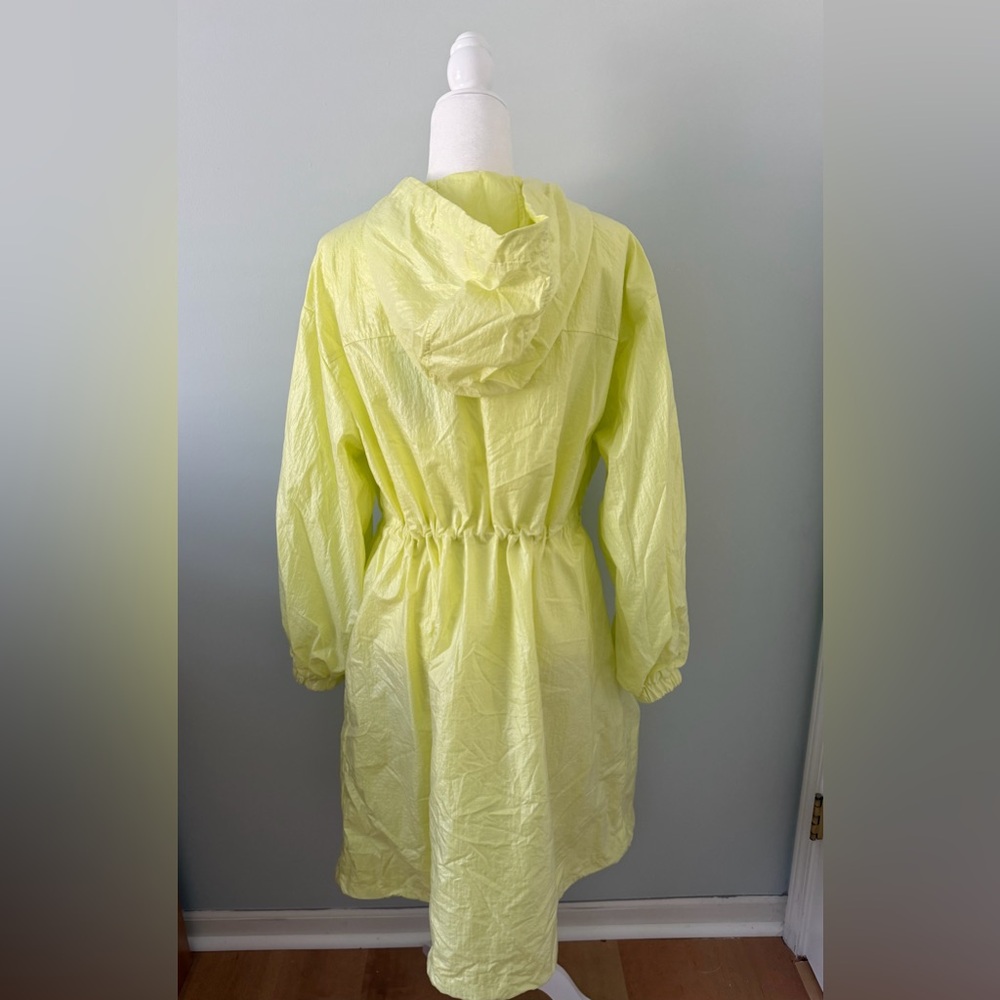 Future Collective Trench Coat
Measurements:
Pit to Pit: 24”
Total Length: 39” - Picture 4 of 11